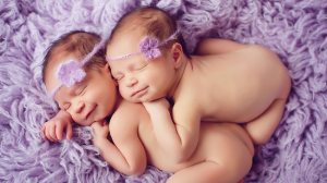 085434-twins-marli-and-summa-crosbie