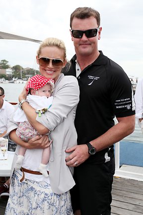 383626-sail-with-the-stars-boxing-day-bon-voyage