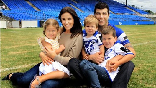 695974-michael-ennis-and-family