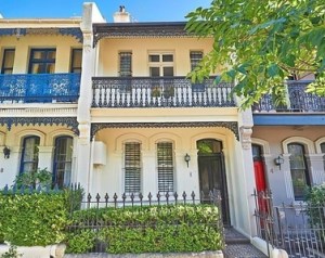 878C4533-F2F5-0278-FDA4E92FE00A3CE8_m