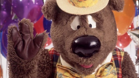 PH_greenguideJAN2_wide_networking-20140101124709427910-620x349